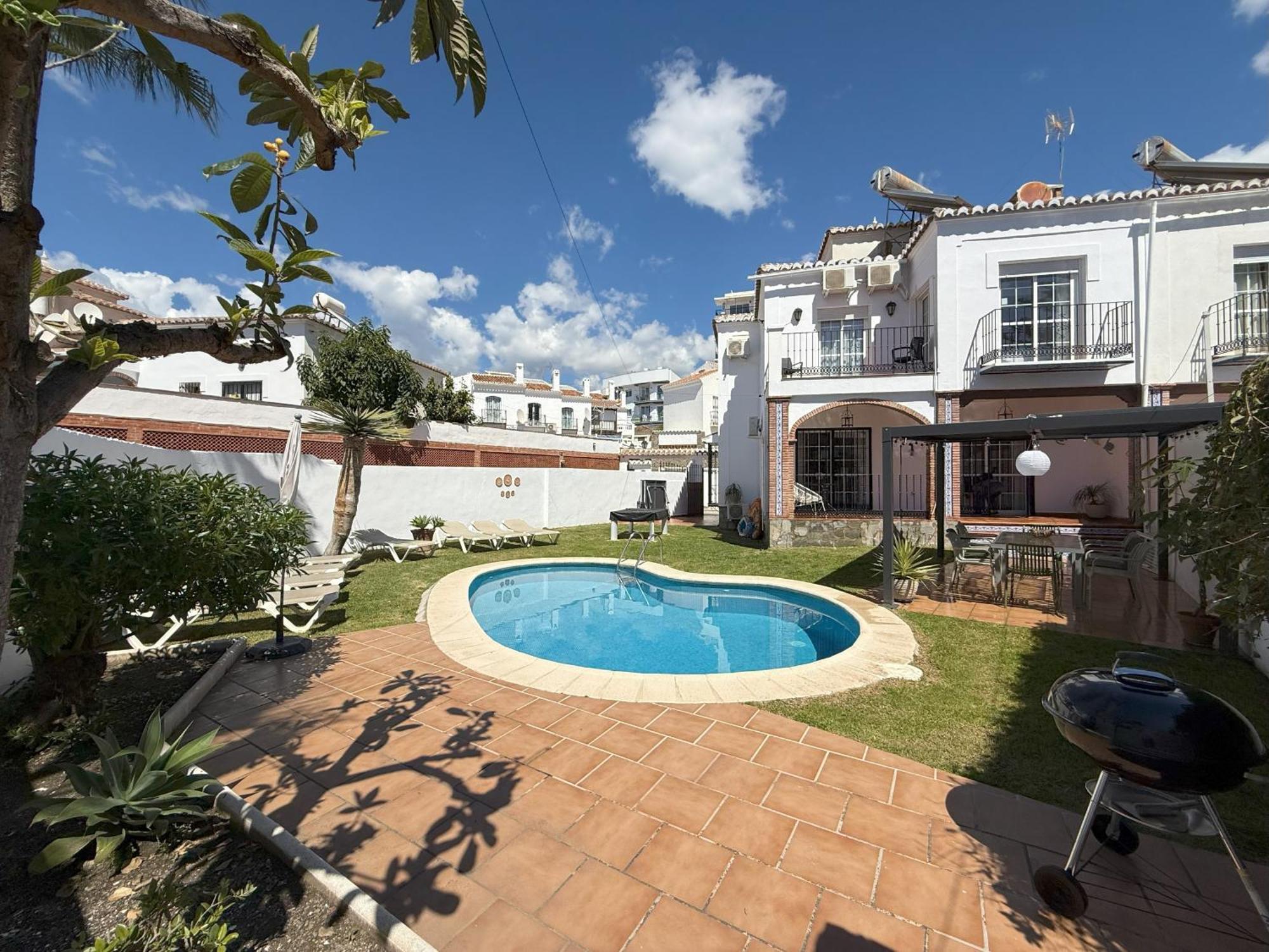 Nerja Paradise Rentals - Villa Victoria Esterno foto
