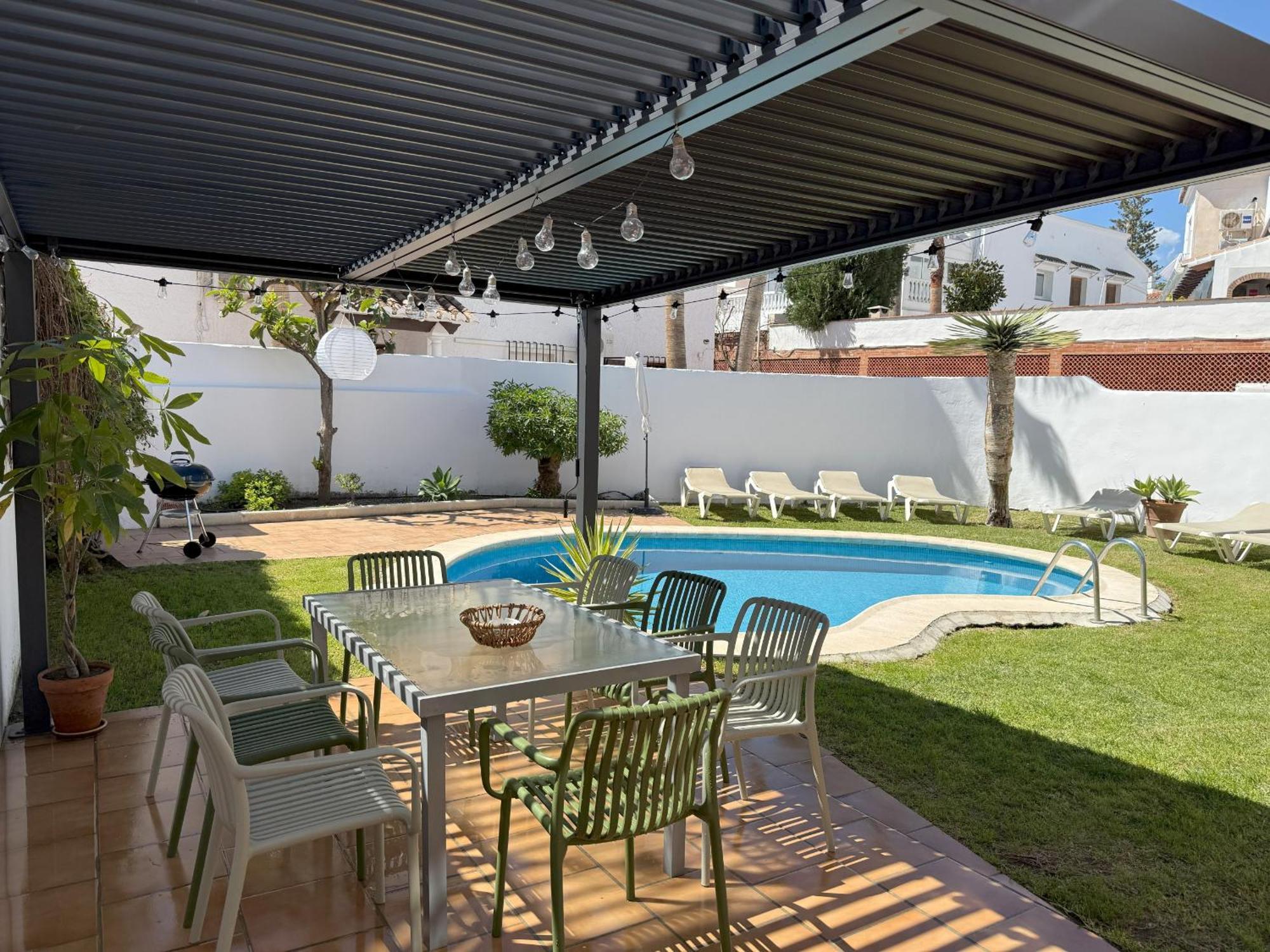 Nerja Paradise Rentals - Villa Victoria Esterno foto