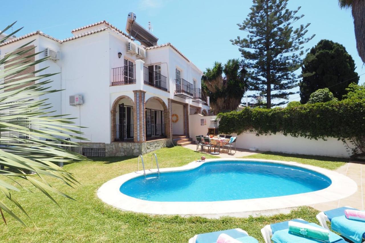 Nerja Paradise Rentals - Villa Victoria Esterno foto