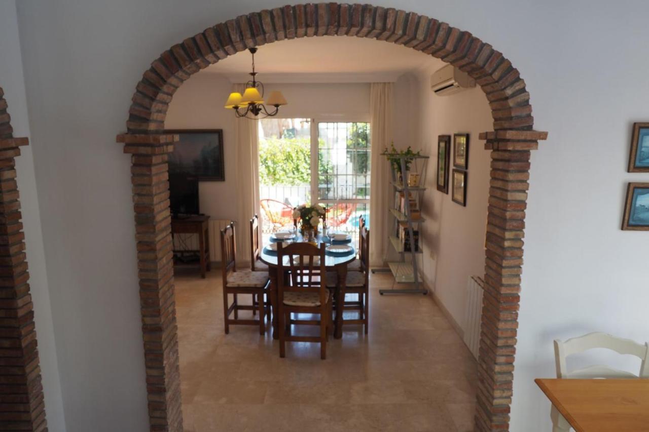 Nerja Paradise Rentals - Villa Victoria Esterno foto