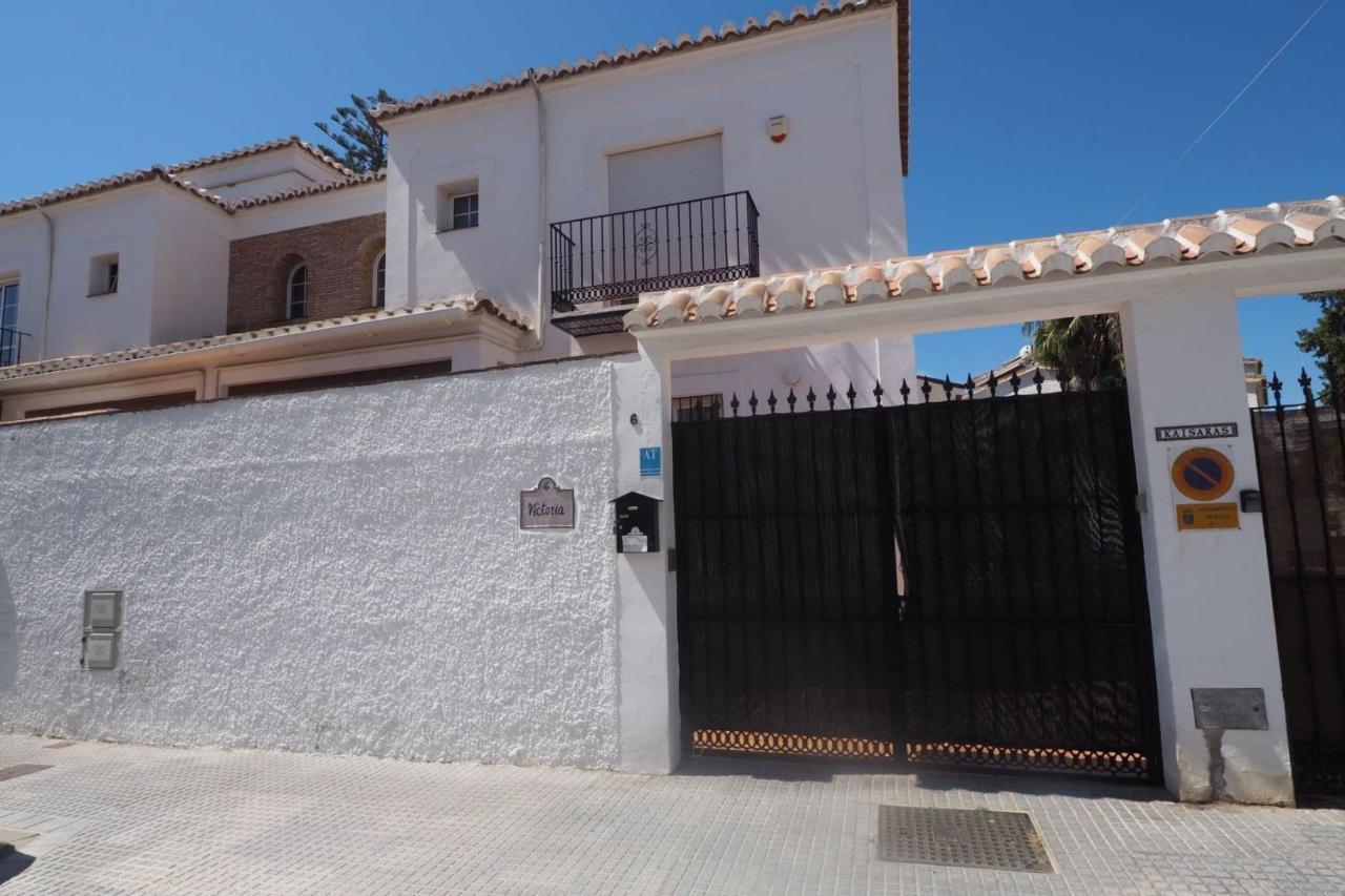 Nerja Paradise Rentals - Villa Victoria Esterno foto
