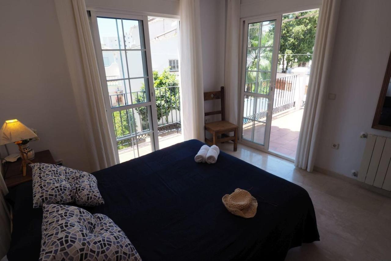 Nerja Paradise Rentals - Villa Victoria Esterno foto